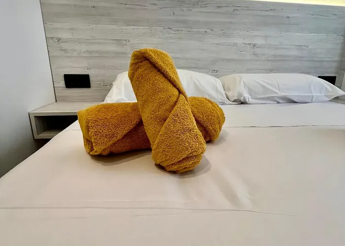 Encantador En * Льорет-де-Мар