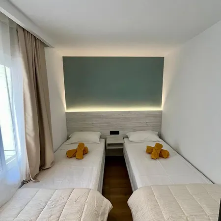 Apartment Encantador En *
